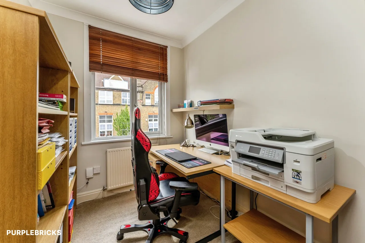 Downhills Park Road, London, N17, photo 16