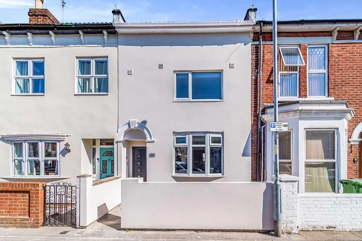 Fawcett Road, Southsea, PO4, photo 8
