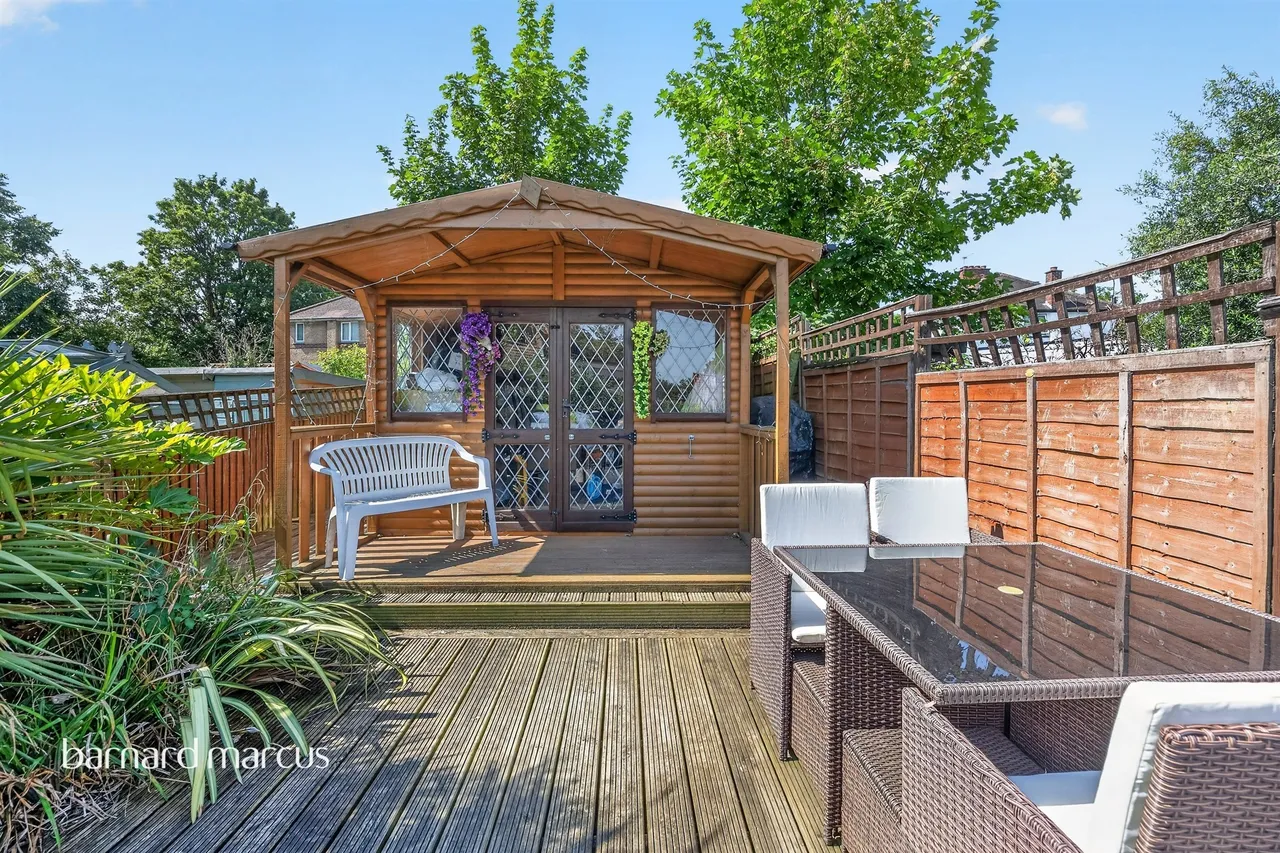 Guy Road, Wallington, SM6, photo 15