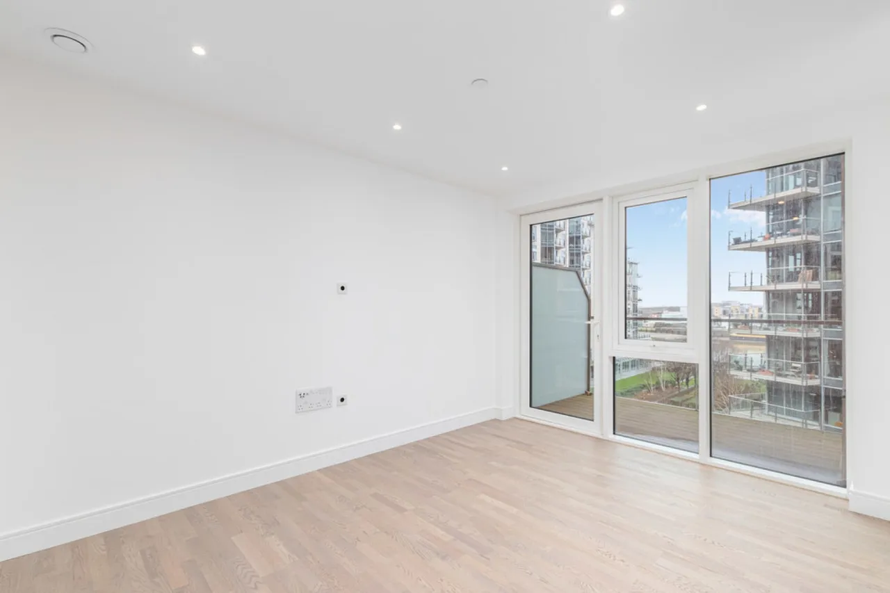 Discovery House, Battersea Reach, photo 2