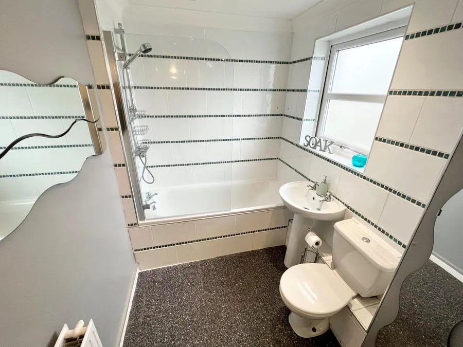 Woodland Drive, North Anston, S25, photo 12