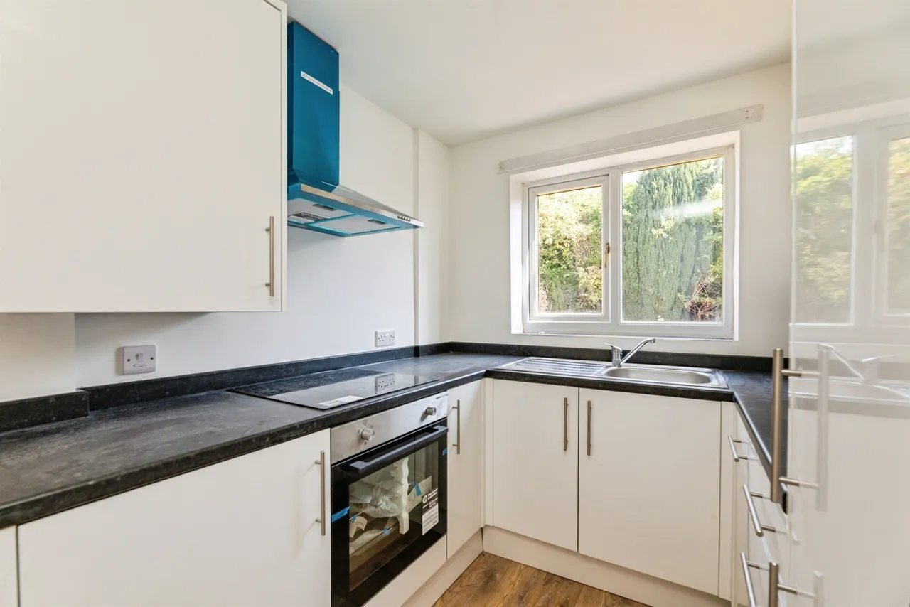 Fernleigh Drive, Brinsworth, Rotherham, photo 9