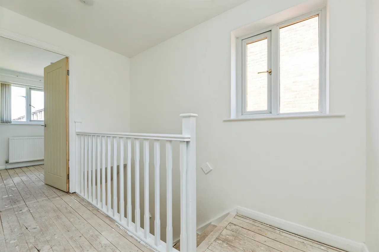 Fernleigh Drive, Brinsworth, Rotherham, photo 11