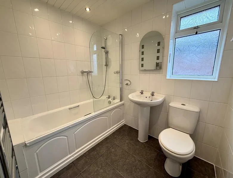 Mendip Close, Cheadle, photo 32