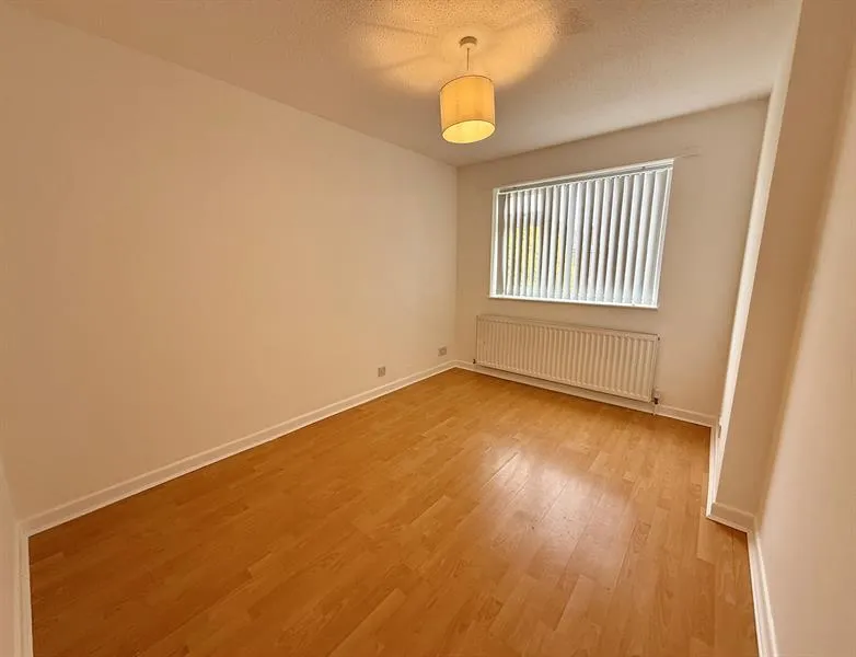 Mendip Close, Cheadle, photo 34