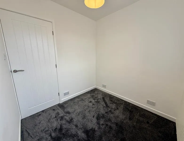 Mendip Close, Cheadle, photo 36