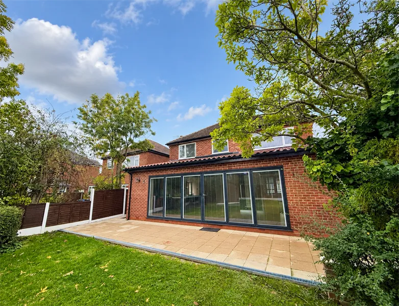Mendip Close, Cheadle, photo 38