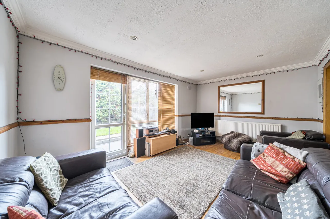 Webb Road, SE3, photo 9