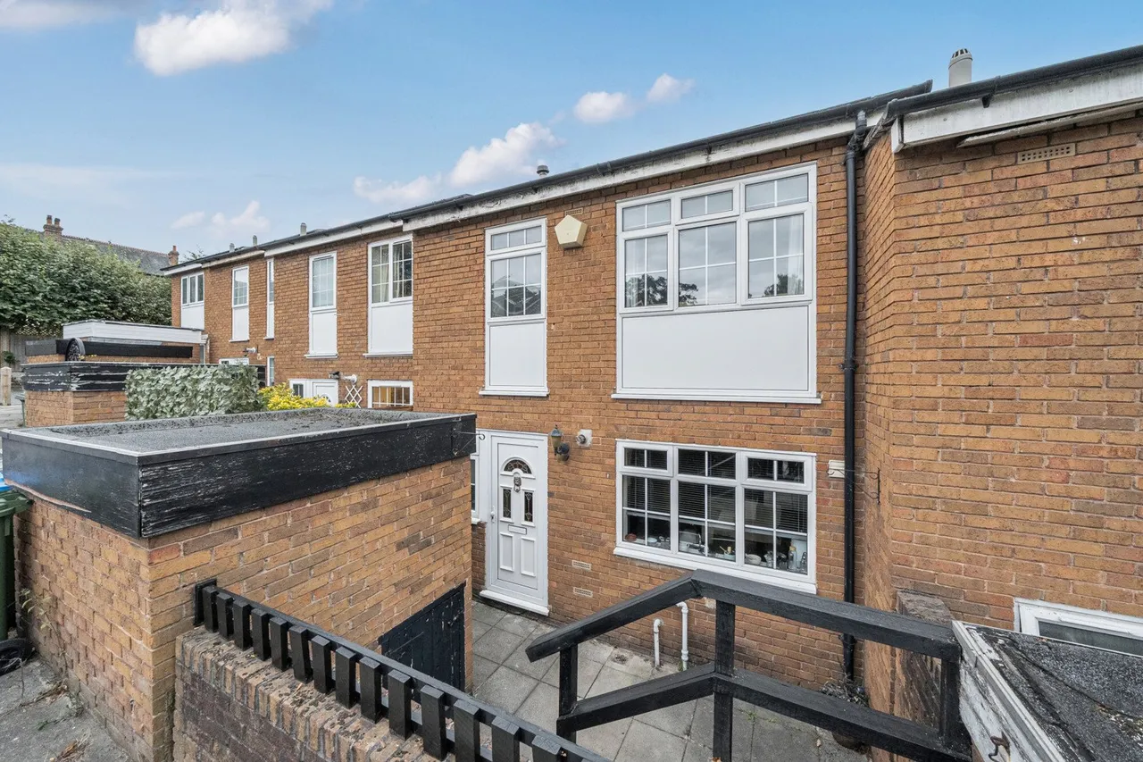 Webb Road, SE3, photo 17