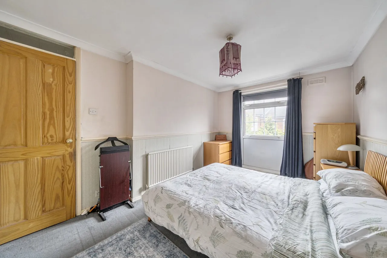 Webb Road, SE3, photo 14