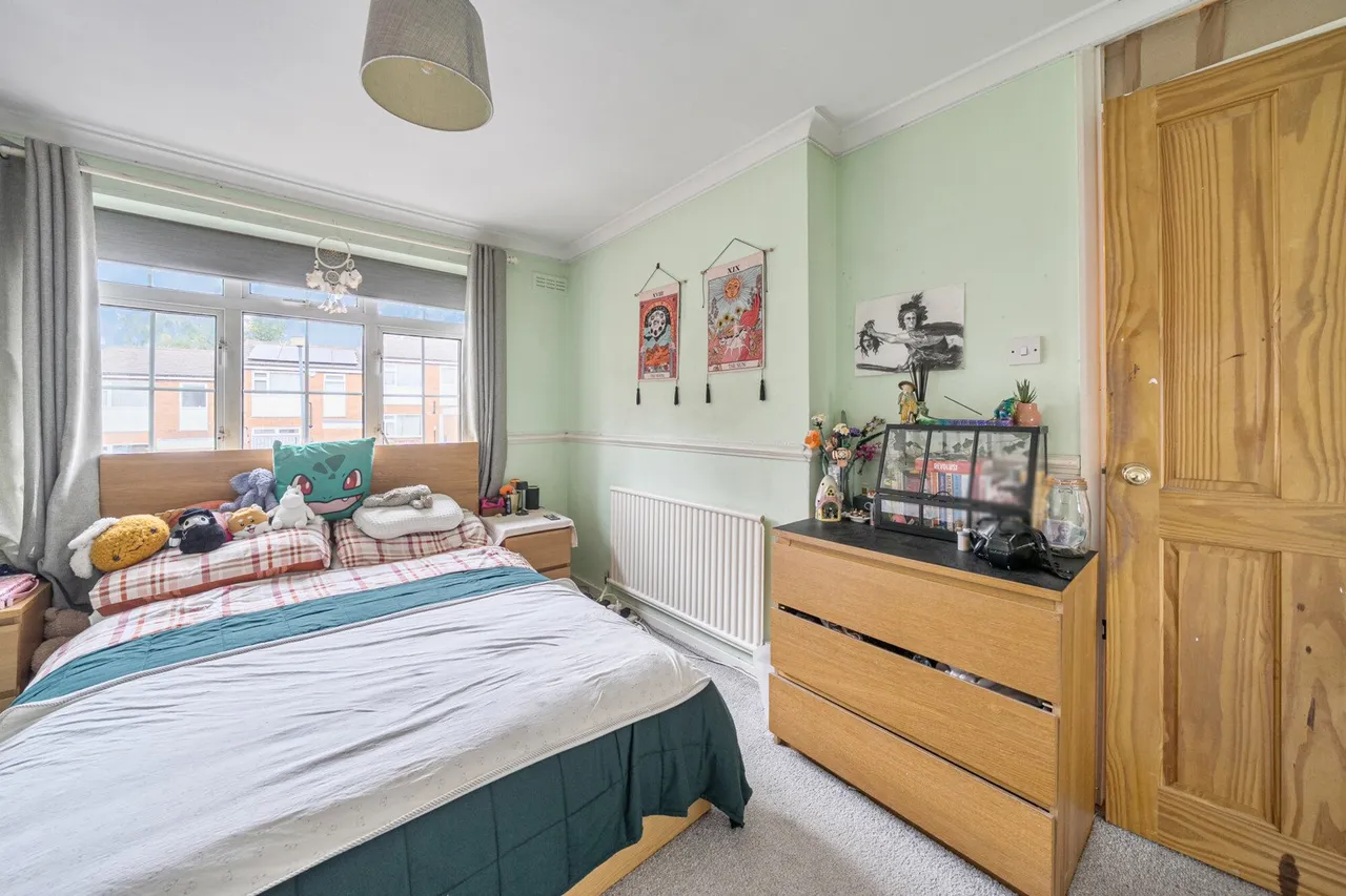 Webb Road, SE3, photo 13
