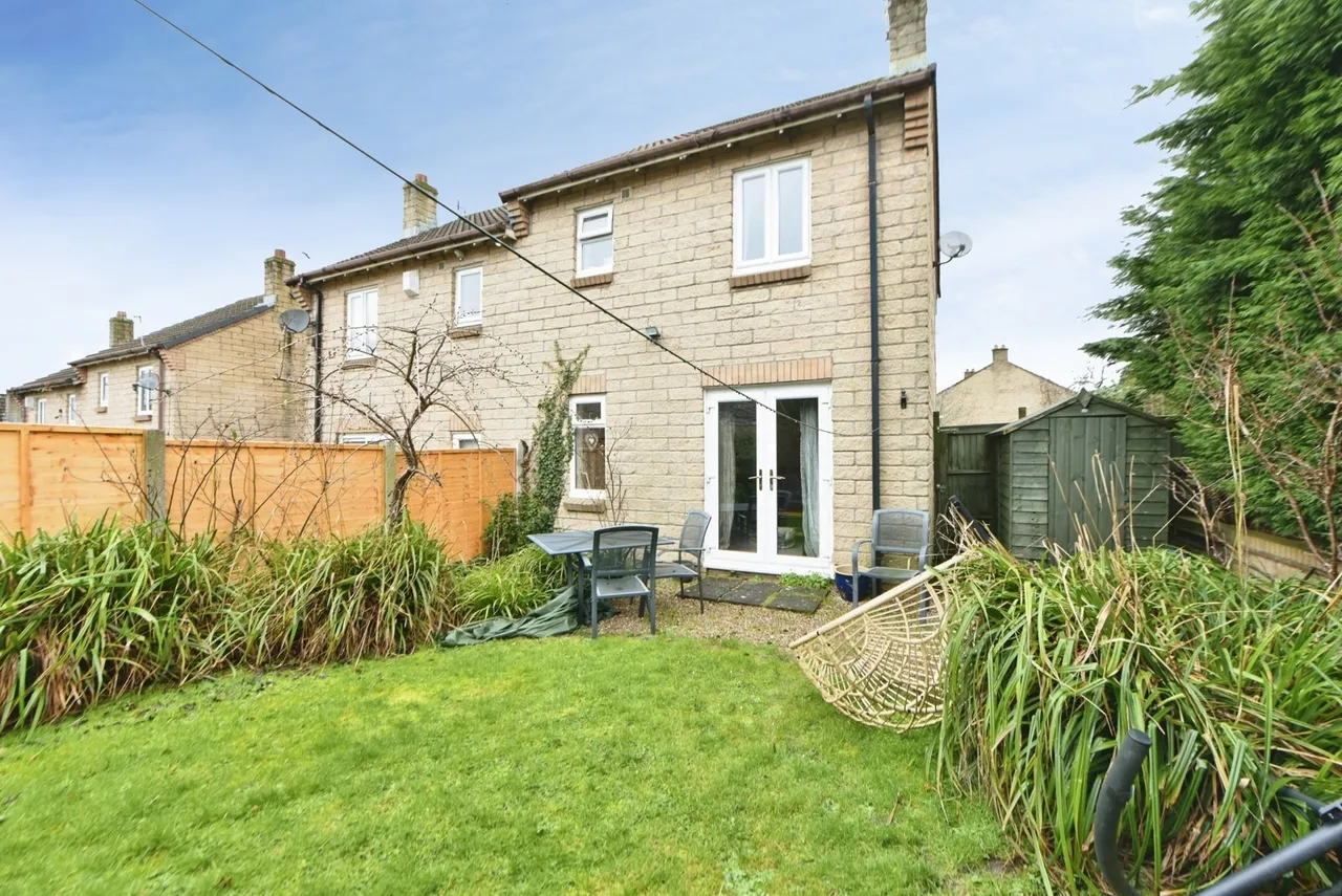 Vale House Drive, Hadfield, Glossop, Derbyshire, SK13, photo 20