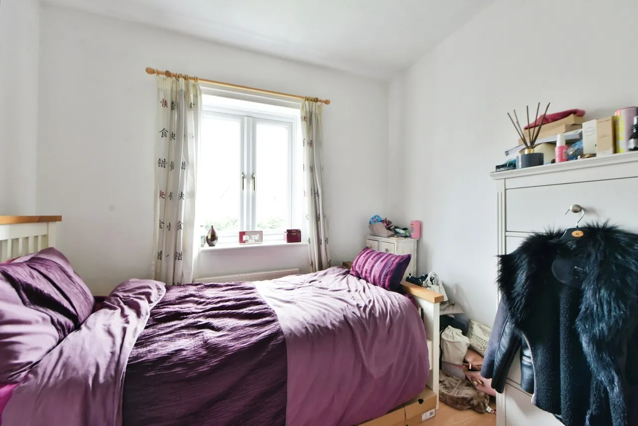 Vale House Drive, Hadfield, Glossop, Derbyshire, SK13, photo 15