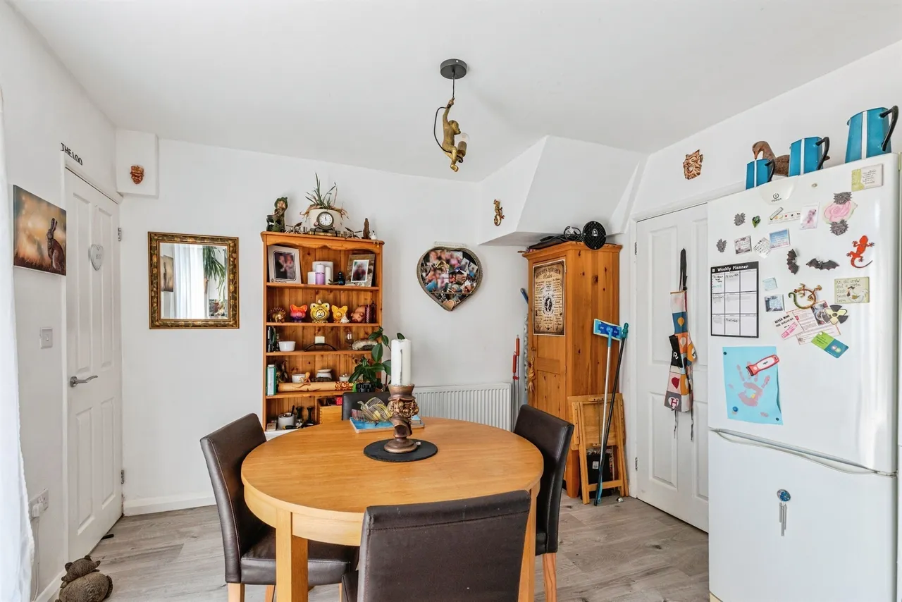 Silverwood Road, Kettering, NN15, photo 12