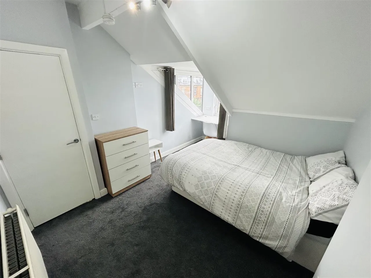 Royal Park Road, Hyde Park, LS6, photo 5