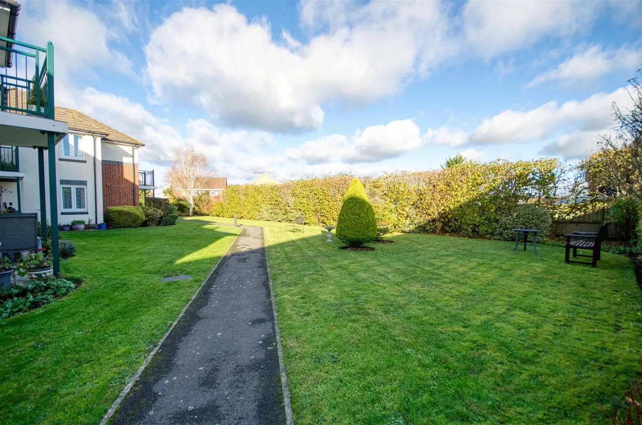 Kenilworth Gardens, West End, Southampton, SO30 3HH, photo 10