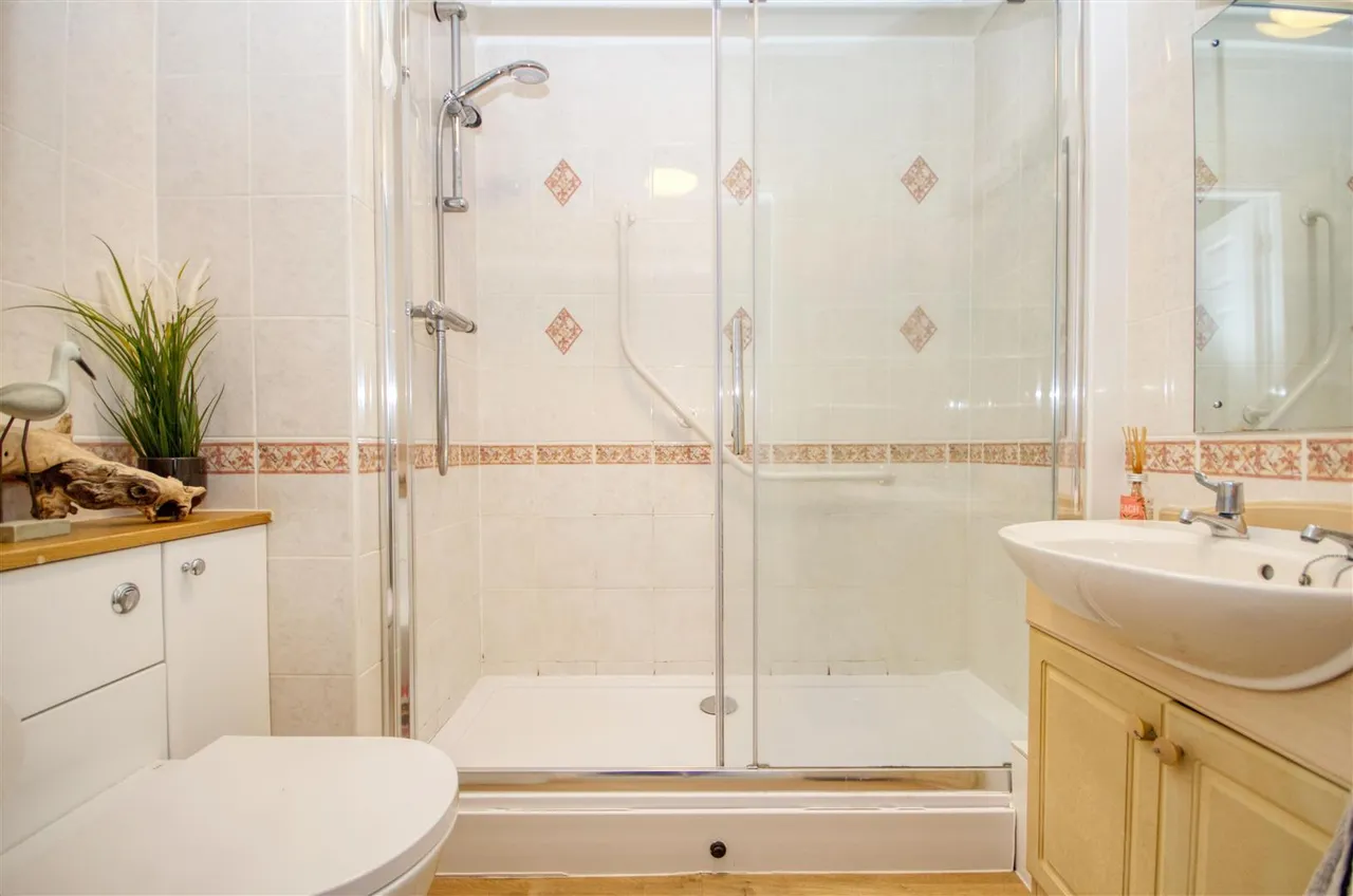 Kenilworth Gardens, West End, Southampton, SO30 3HH, photo 9