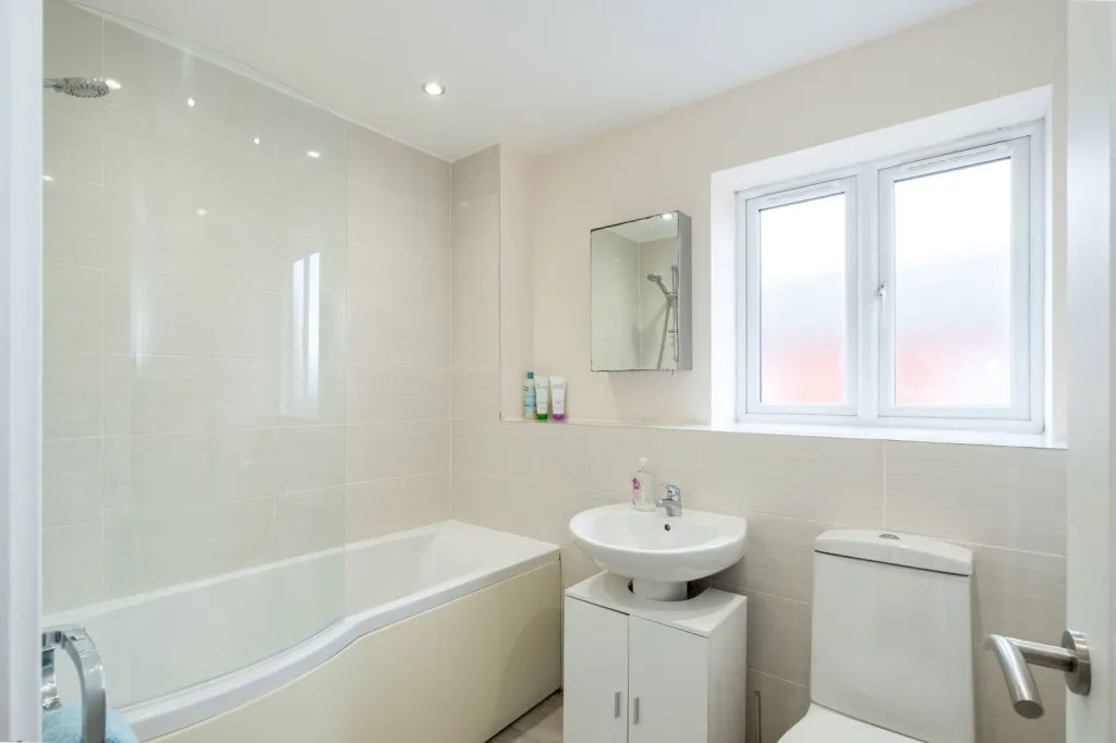 Webster Road, Loughborough, LE11, photo 9