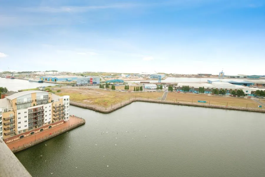 Falcon Drive, Caerdydd, CF10, photo 9