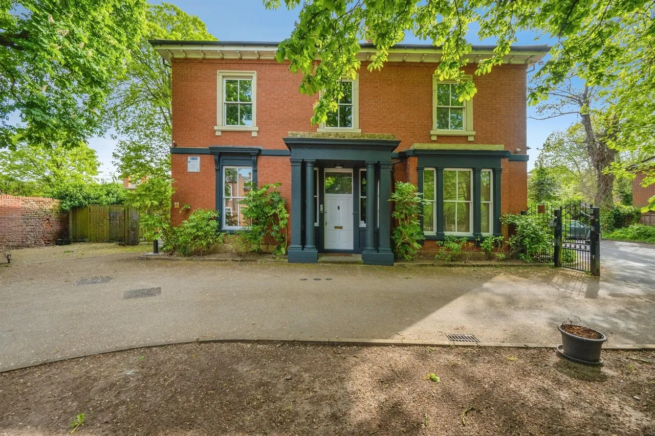 2 bed flat for sale, Ashbourne Road, Derby, DE22