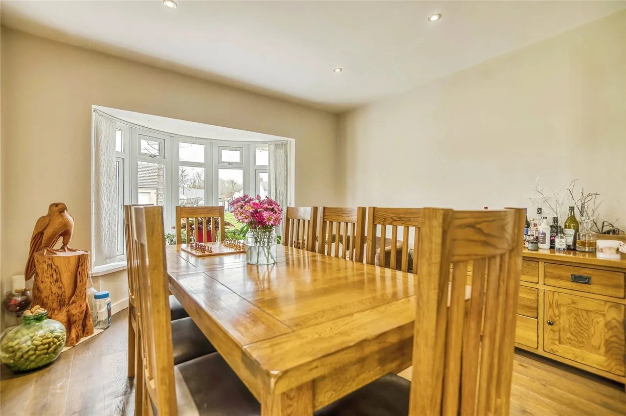 Moreton, Saundersfoot, SA69, photo 5