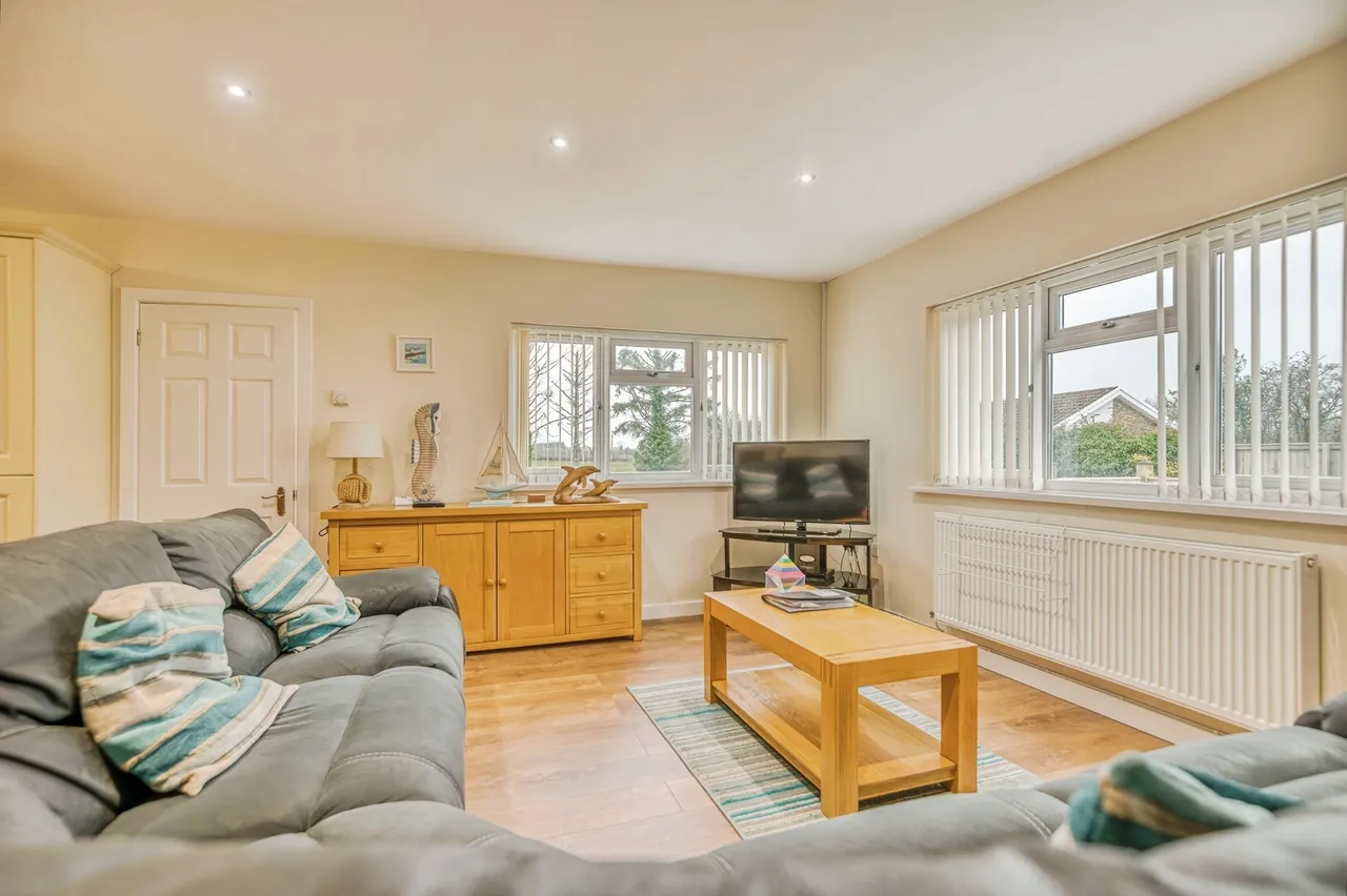 Moreton, Saundersfoot, SA69, photo 33