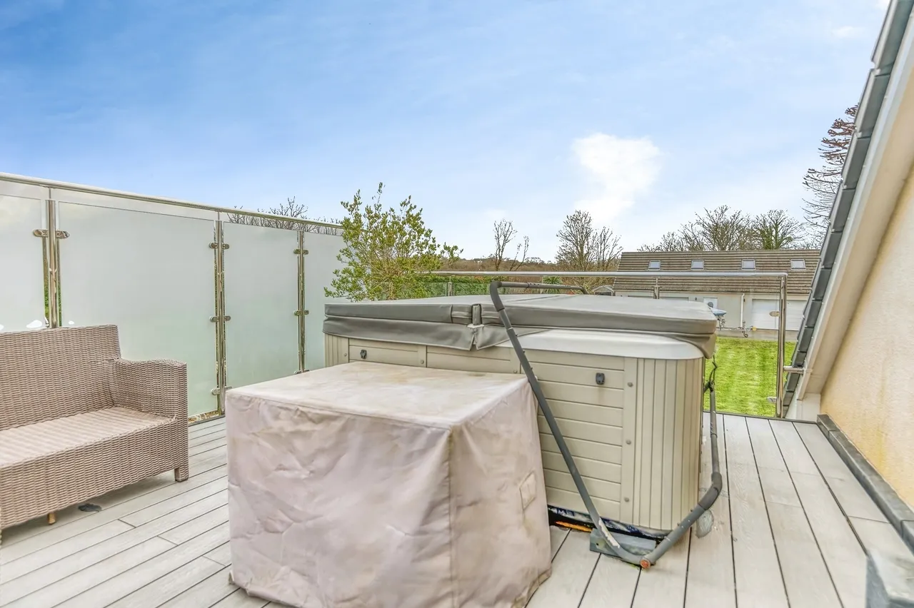 Moreton, Saundersfoot, SA69, photo 12