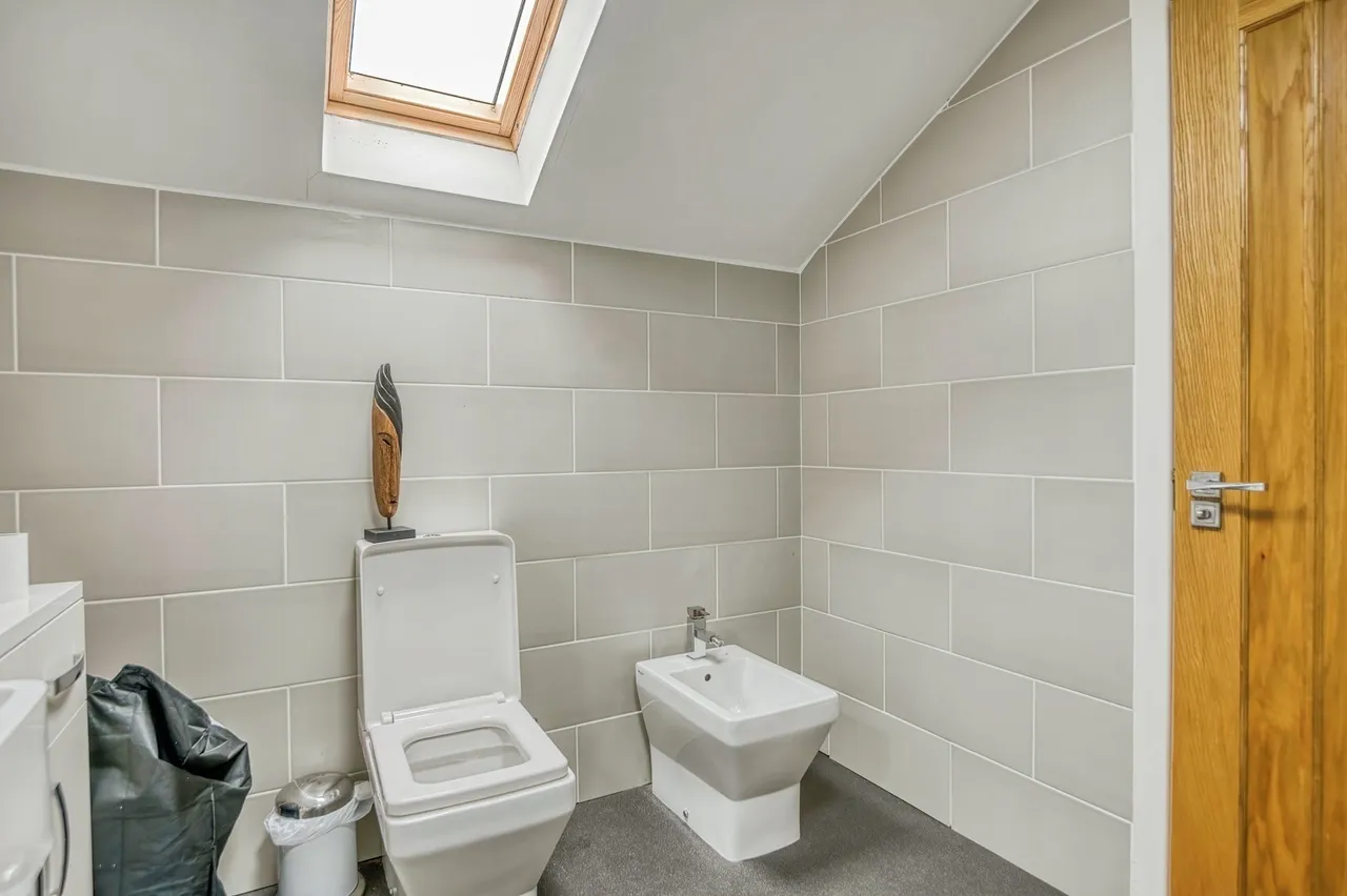 Moreton, Saundersfoot, SA69, photo 14