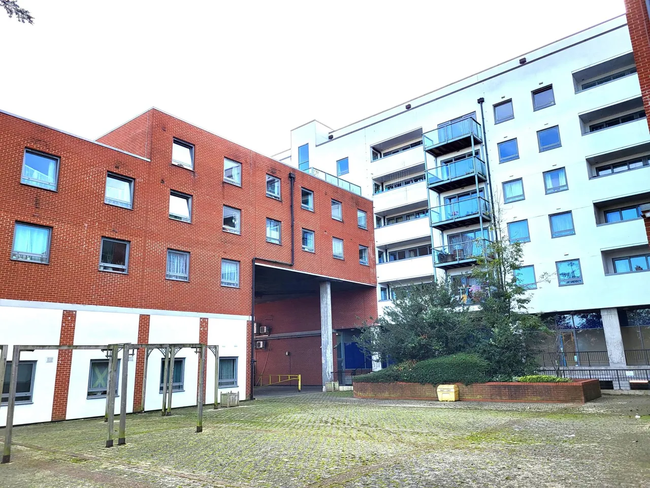 Loates Lane, Watford, WD17, photo 13