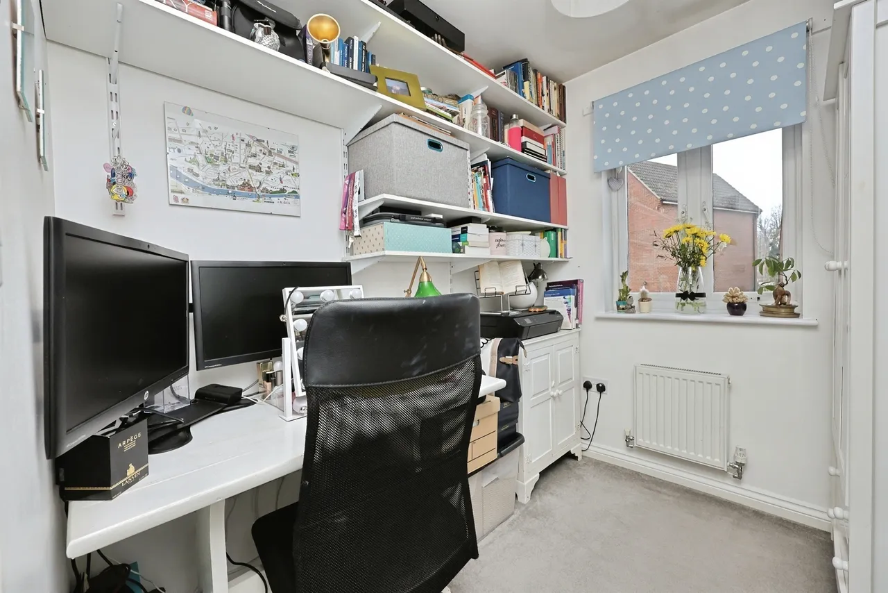 Walnut Way, Dereham, NR19, photo 9