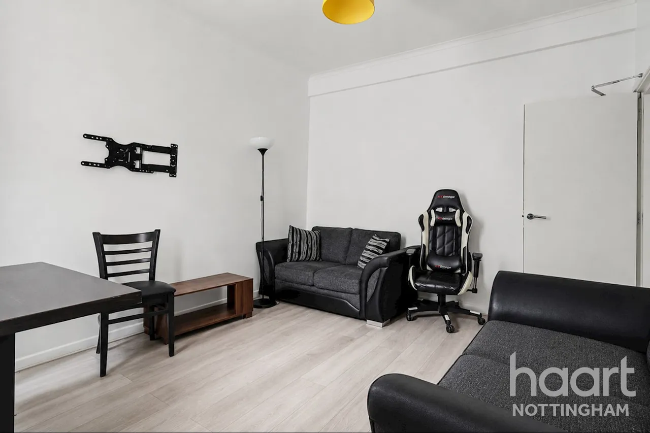 Maples Street, Hyson Green, NG7, photo 3