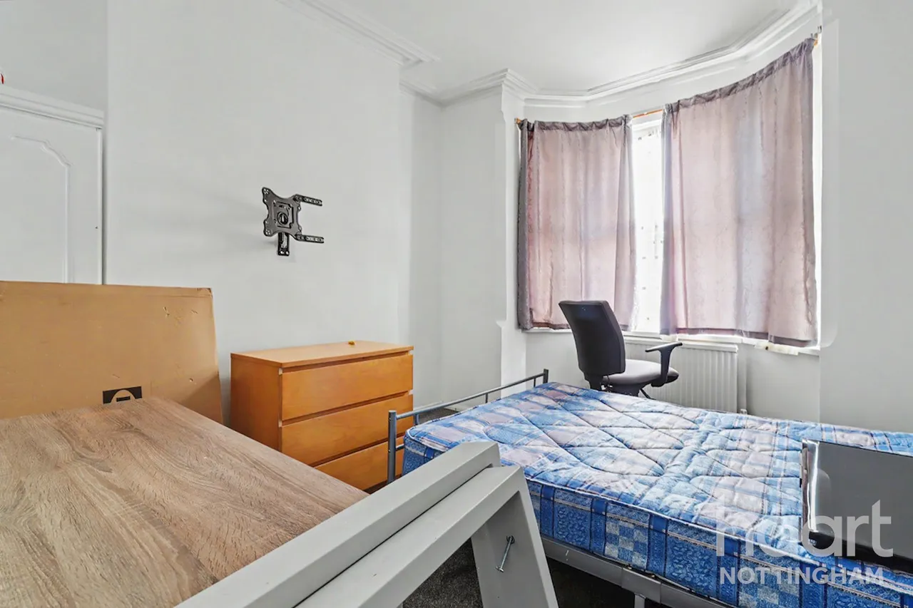 Maples Street, Hyson Green, NG7, photo 11