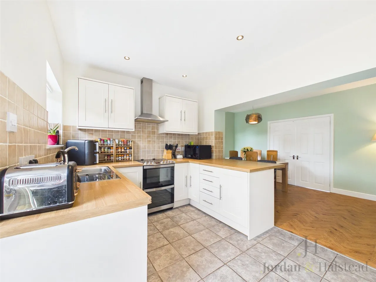Chapel Avenue, Kingsley, Frodsham, Cheshire, WA6 8HD, photo 8