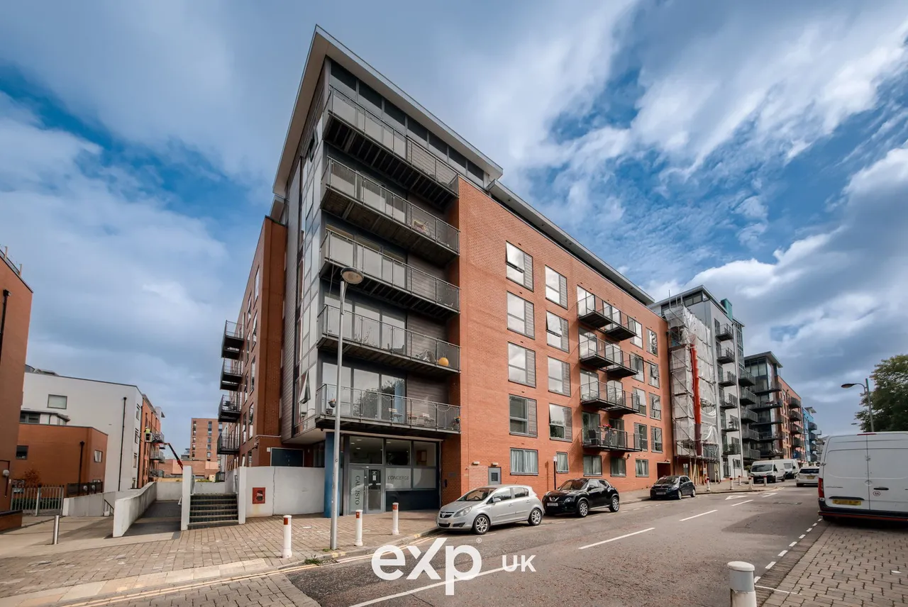 2 bed flat for sale — Callisto, 38 Ryland Street, Bimringham, B16 8DD