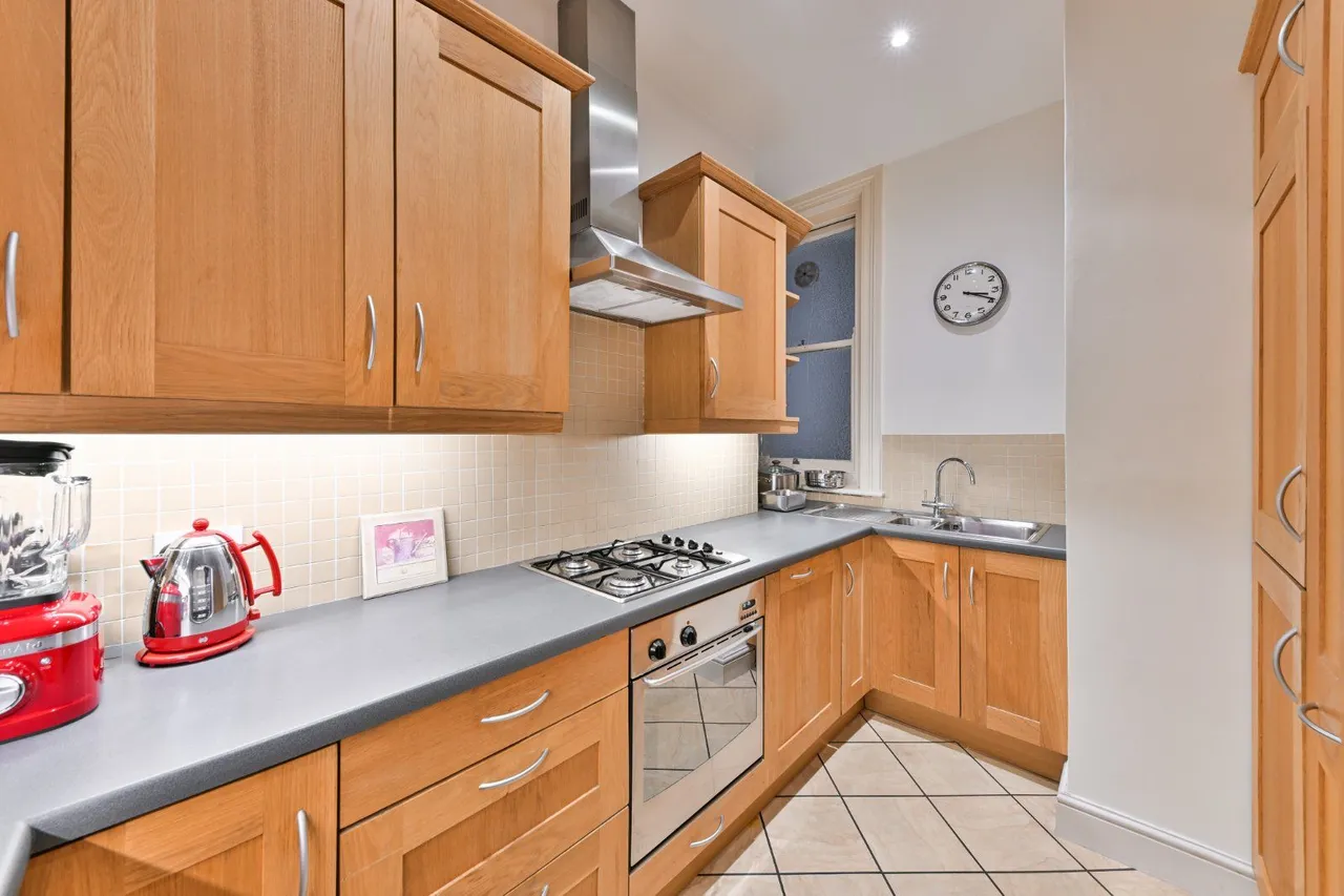 Gloucester Road, South Kensington, London, SW7 4QF, photo 5
