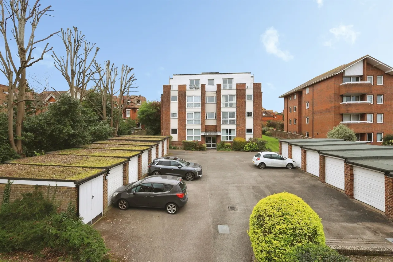 Arundel Road, Eastbourne, photo 8