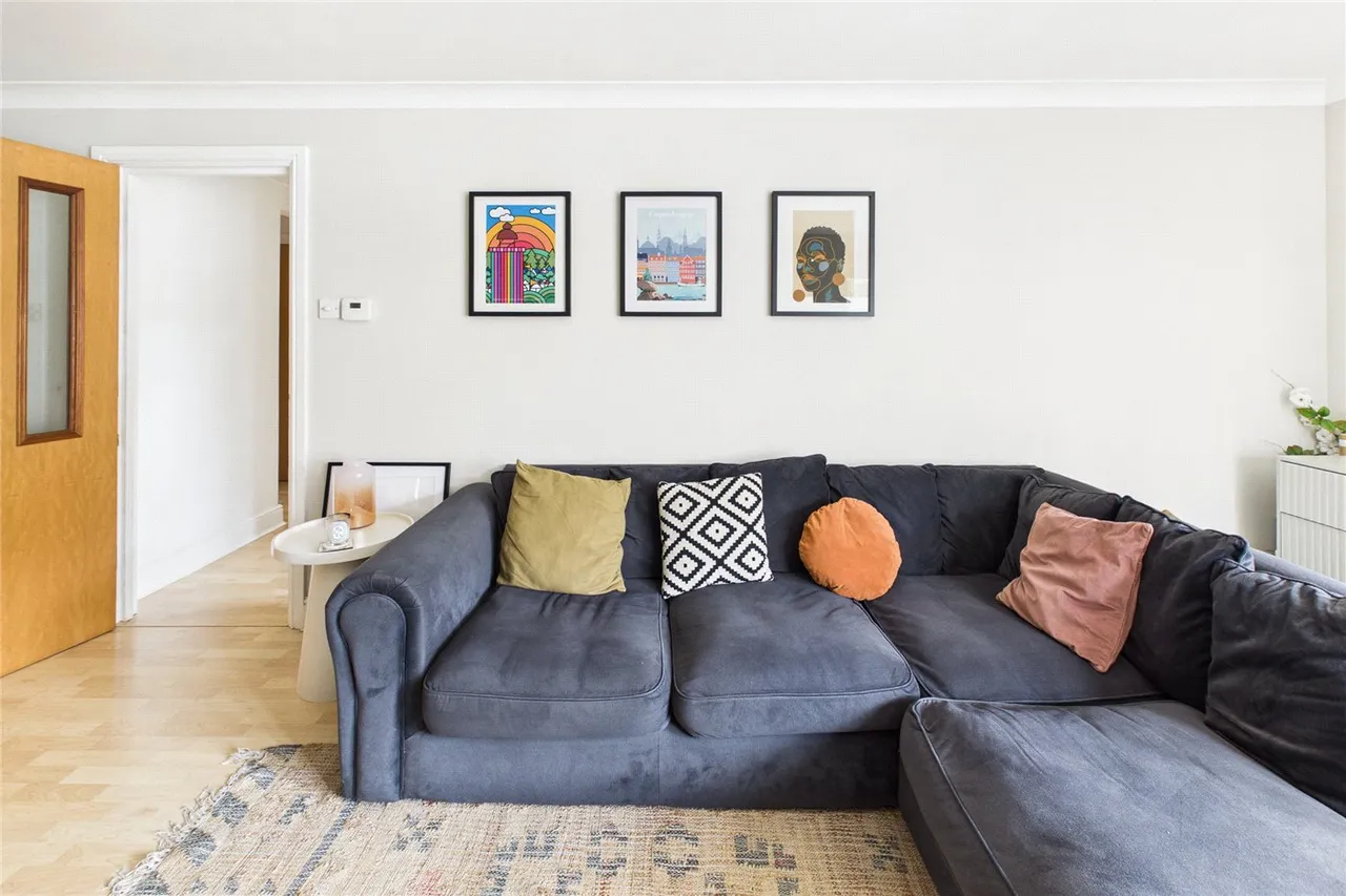 Rubens Place, London, SW4, photo 3