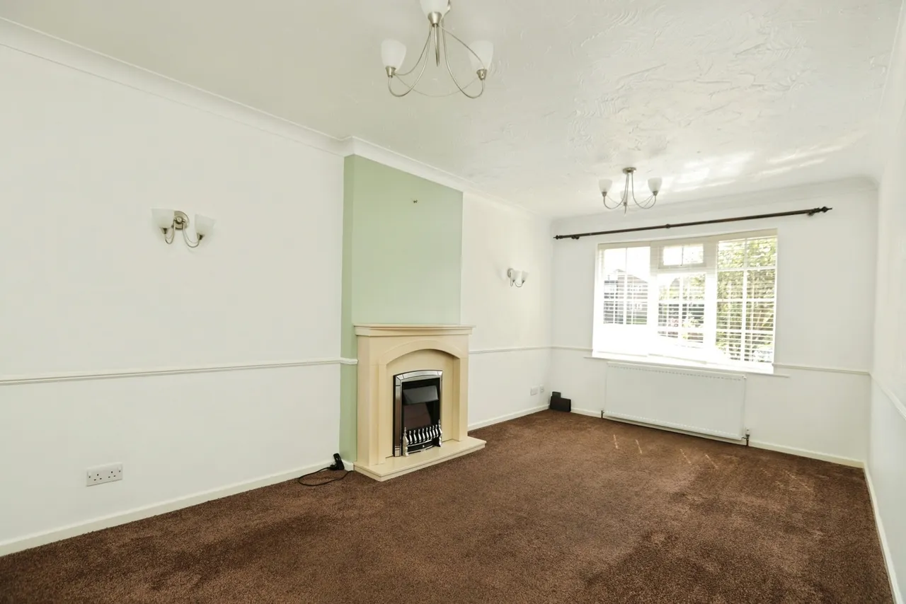 Landseer Court, Flanderwell, Rotherham, South Yorkshire, S66, photo 4