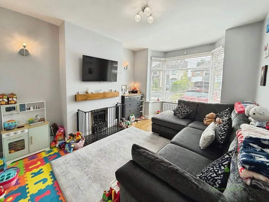 Worlds End Avenue, Quinton, West Midlands, B32, photo 6