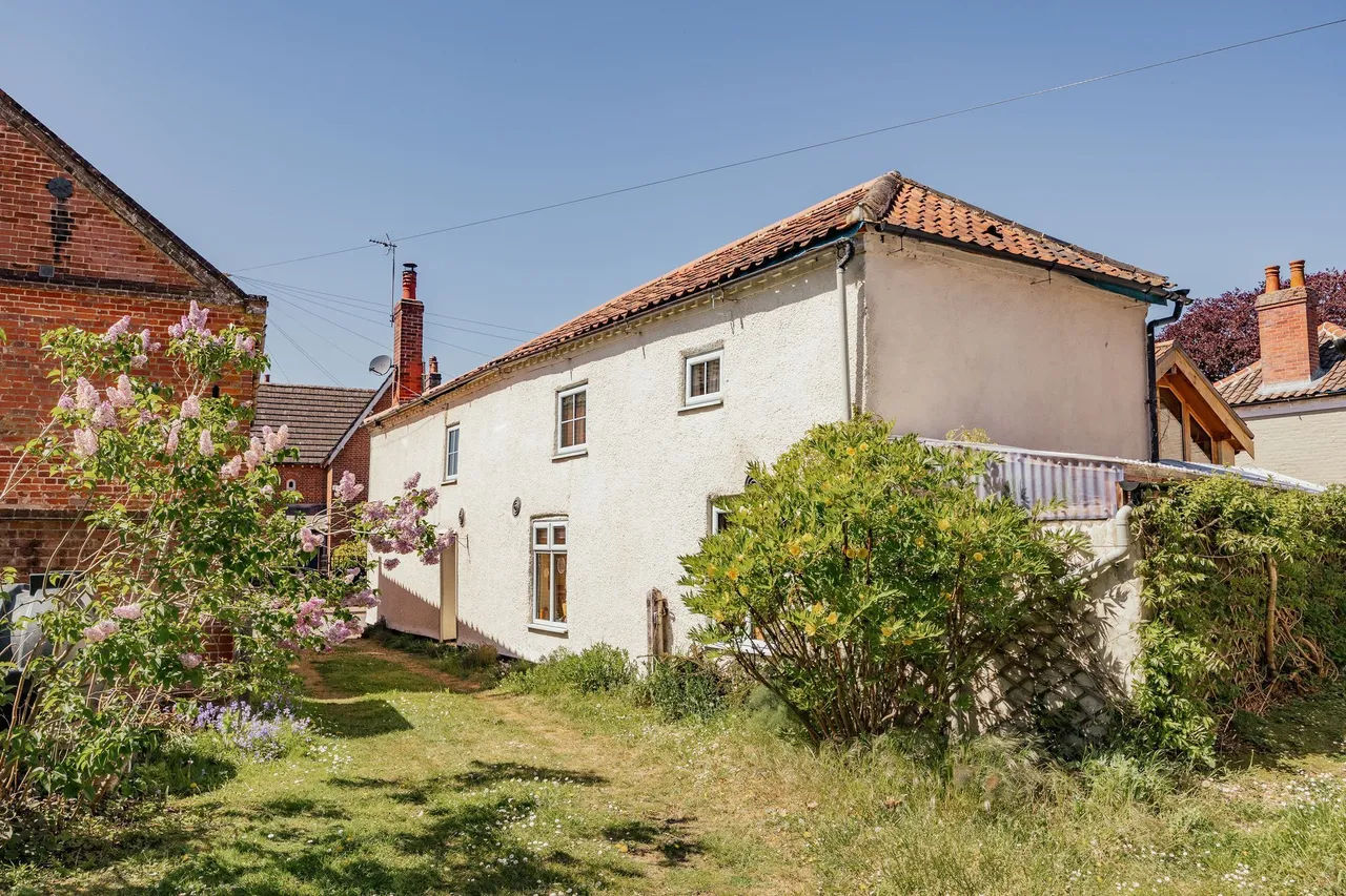 Characterful Cottage in Foulsham, photo 3