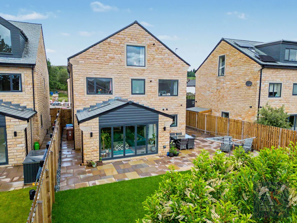 Chestnut Way, Littleborough OL15 8RW, photo 9