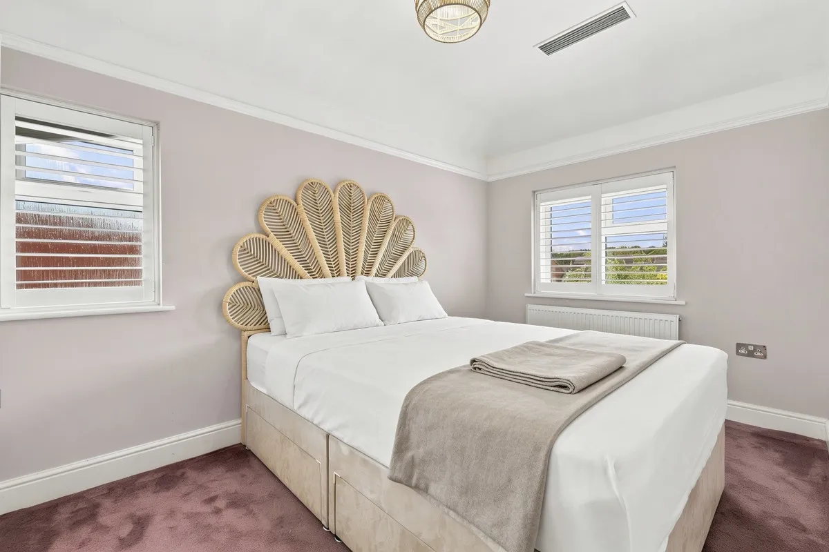 Kenilworth Gardens, Loughton, IG10, photo 25