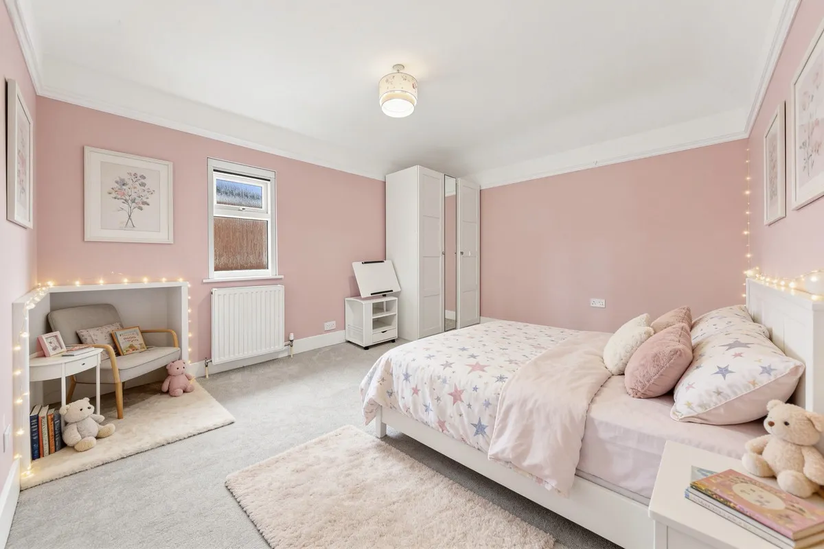 Kenilworth Gardens, Loughton, IG10, photo 27
