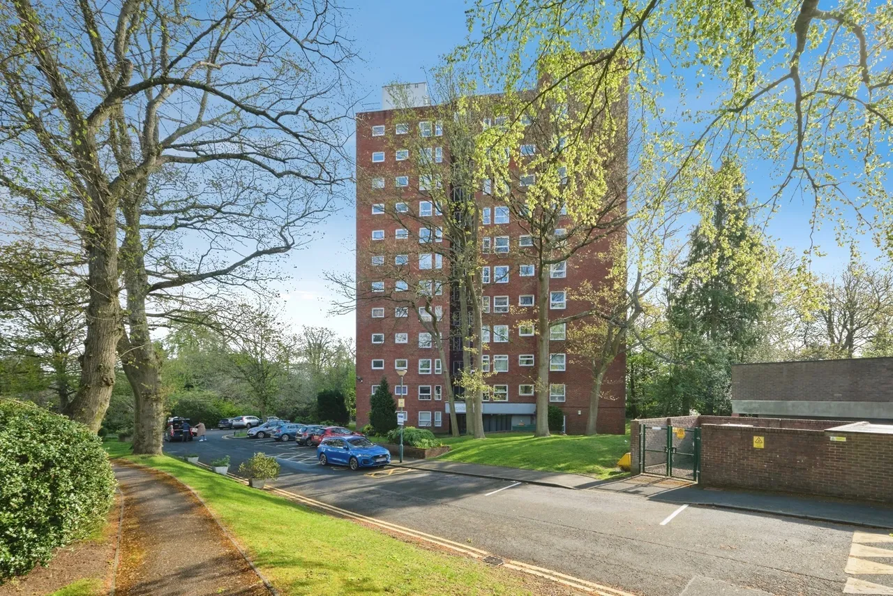 Bowen Court, Wake Green Park, B13, photo 14