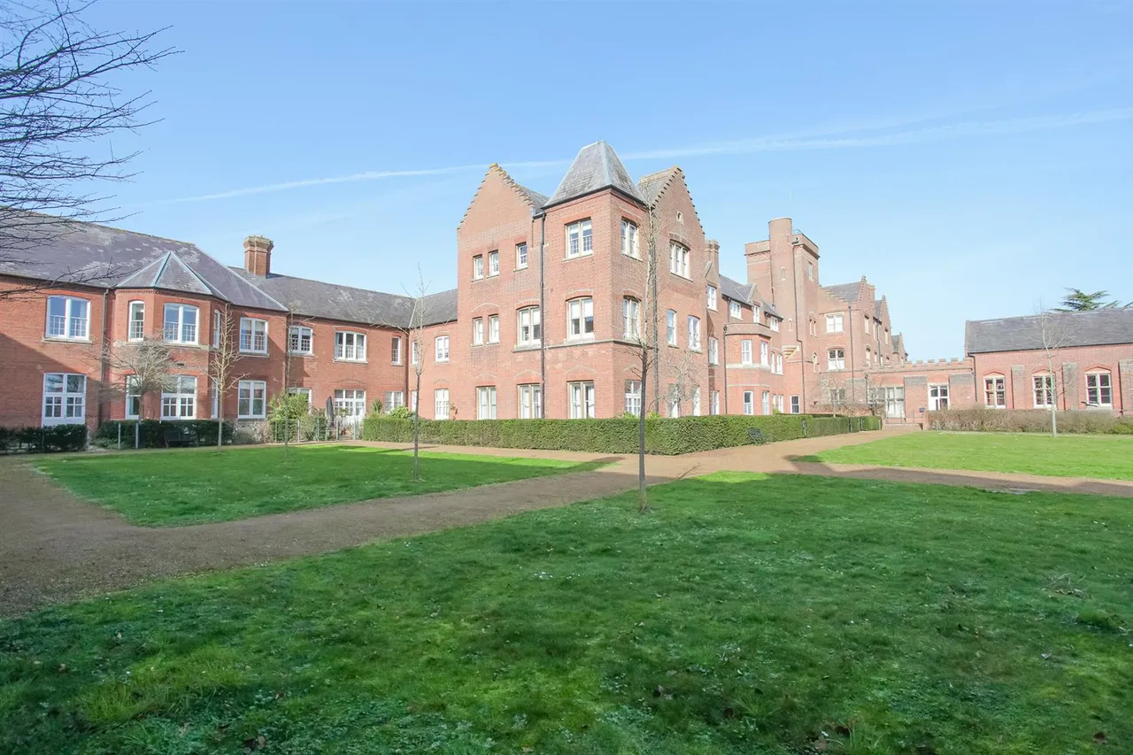 Ipsden Court, Cholsey Meadows, photo 19