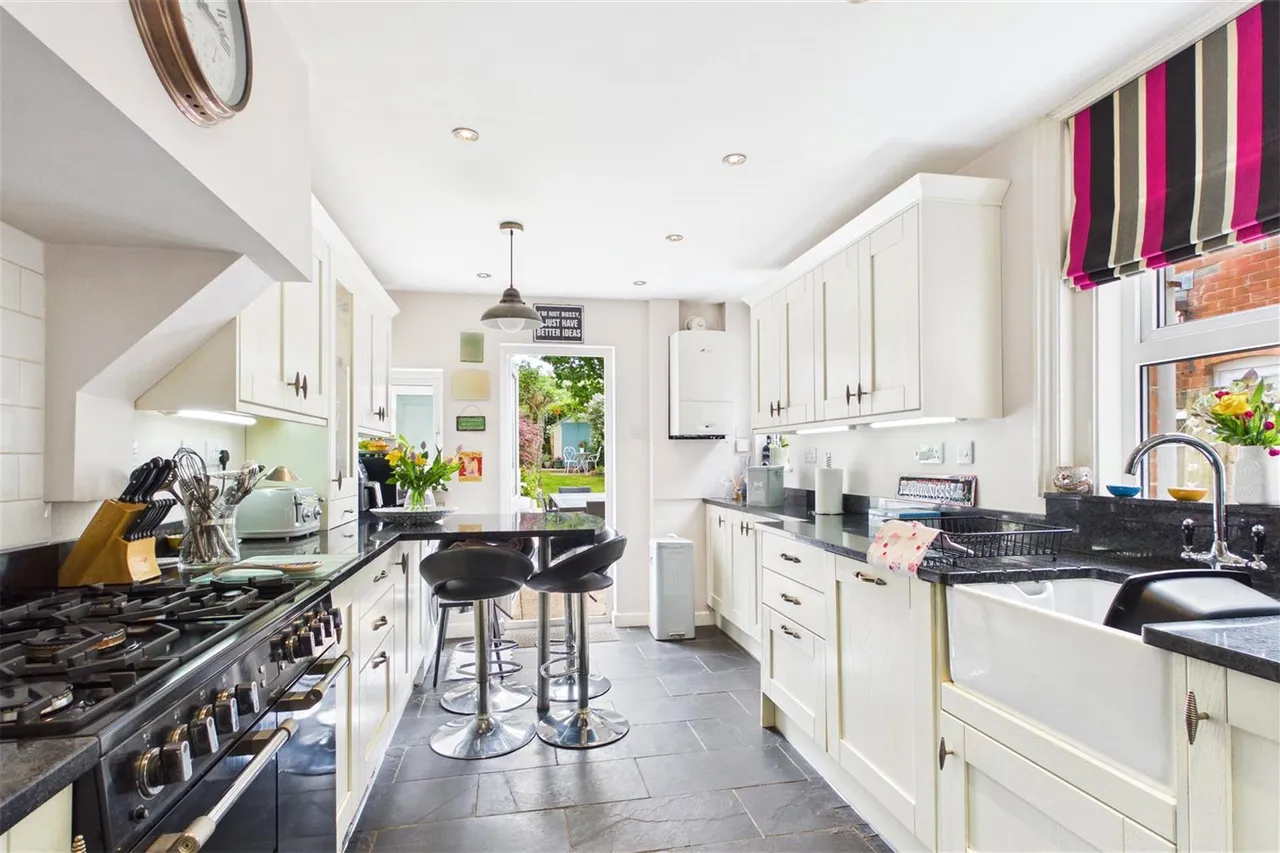 Worting Road, Basingstoke, RG21, photo 5