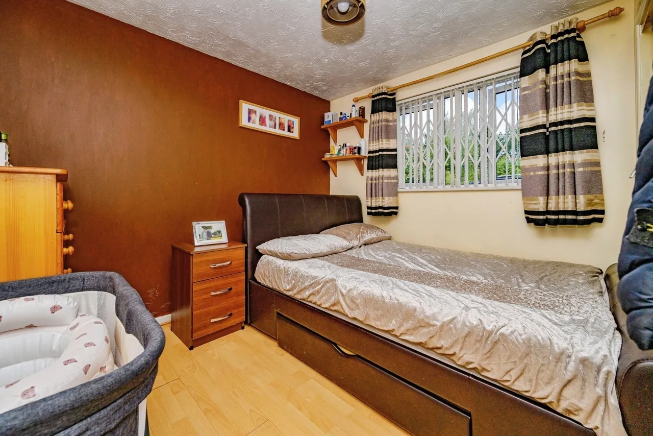 Simpson Close, LUTON, Bedfordshire, LU4, photo 6
