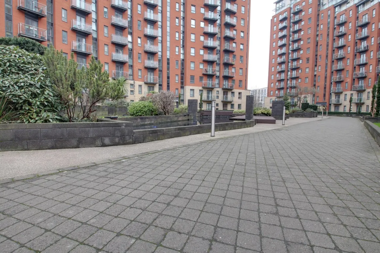 Gotts Road, Leeds, LS12, photo 8