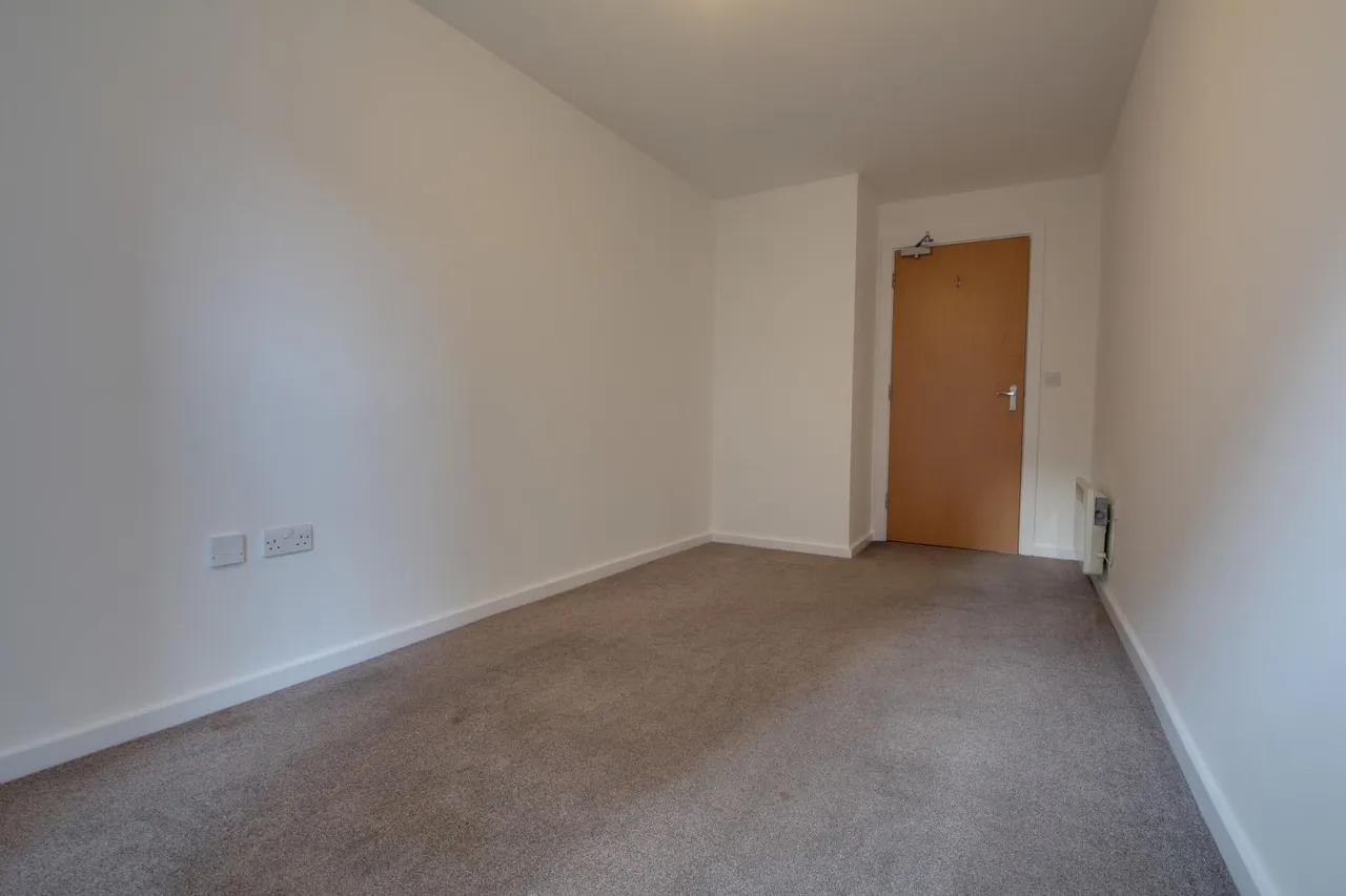 Gotts Road, Leeds, LS12, photo 7