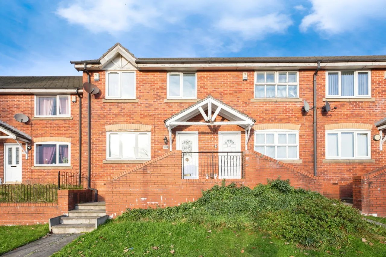3 bed house for sale, Old Market Street, Manchester, M9